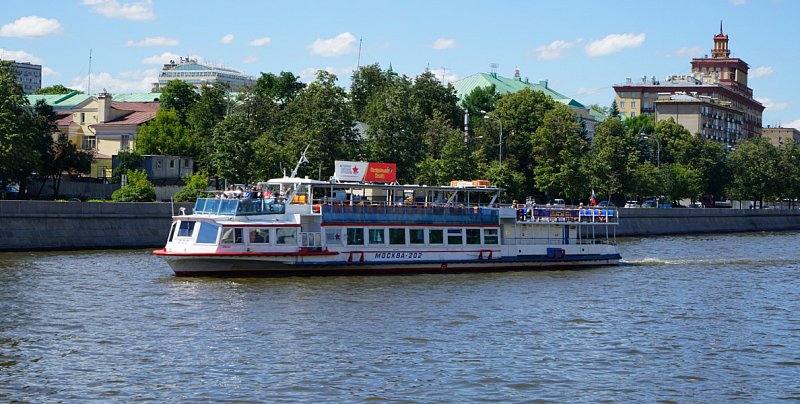 Фото теплохода